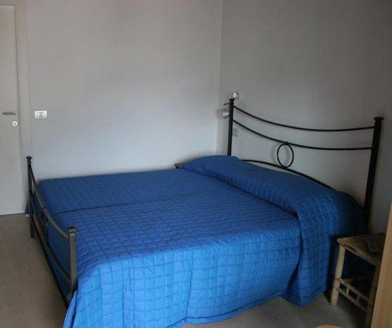 B&B Gardumo Ronzo-Chienis Szoba fotó